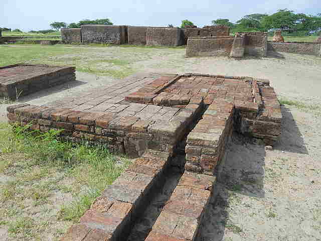 Indus Valley Civilization - Drainage System 