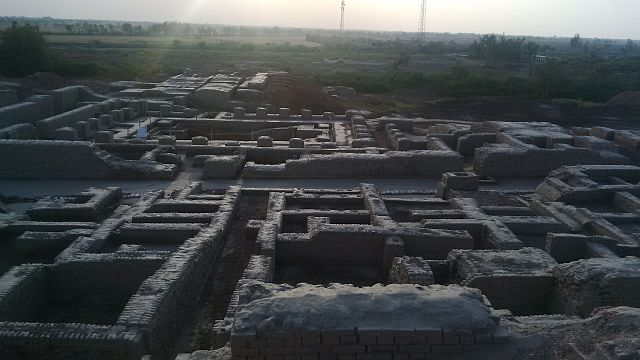 Streets in the Indus Valley Civilization